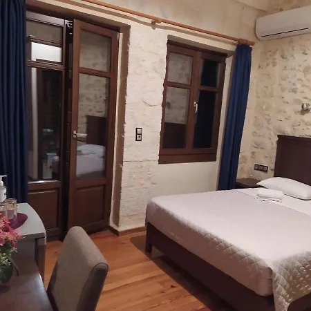 Sea Front Old Town Retimno